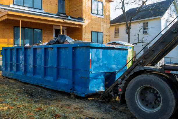 Best Construction Debris Removal  in Glendale, AZ